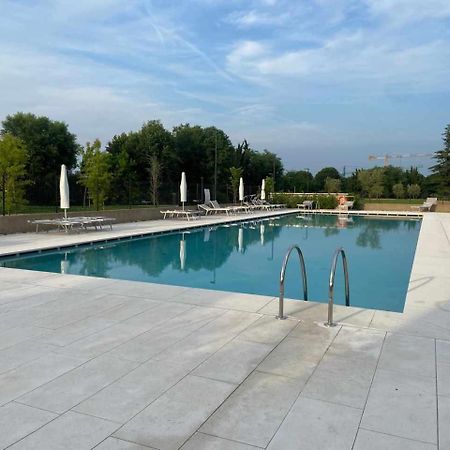 Garden Borgo Secolo Lägenhet Peschiera del Garda Exteriör bild