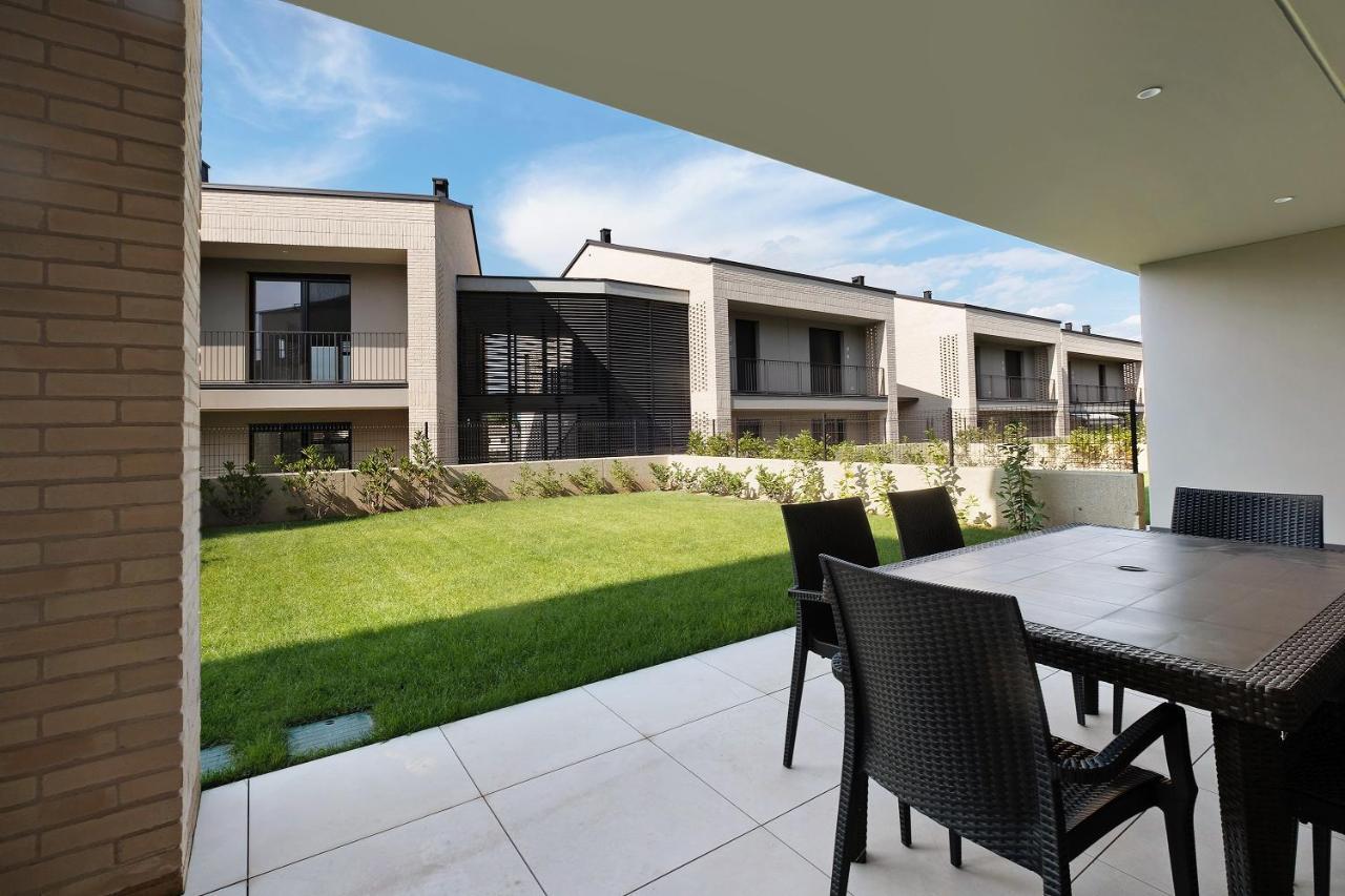 Garden Borgo Secolo Lägenhet Peschiera del Garda Exteriör bild