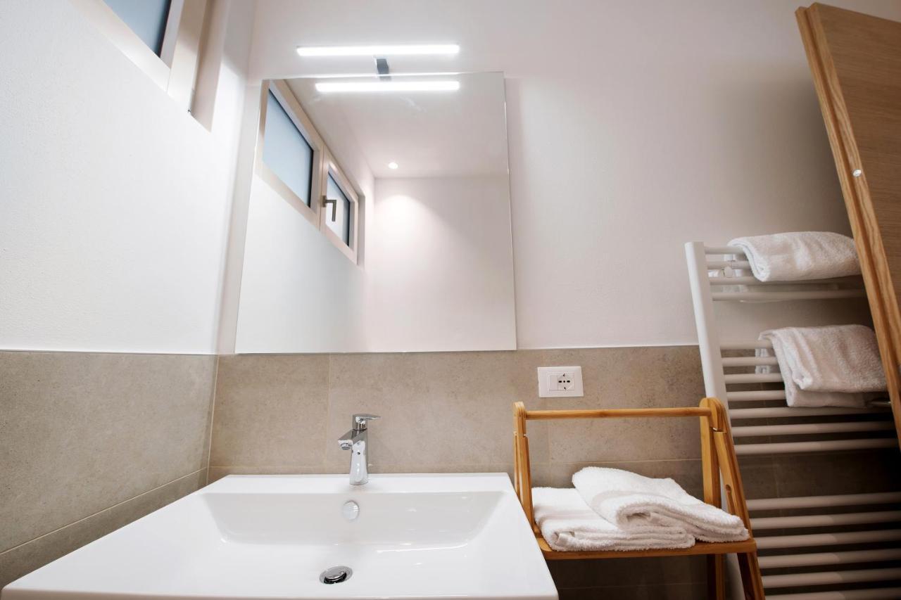 Garden Borgo Secolo Lägenhet Peschiera del Garda Exteriör bild